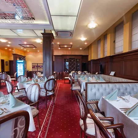 Chiirite Hotel