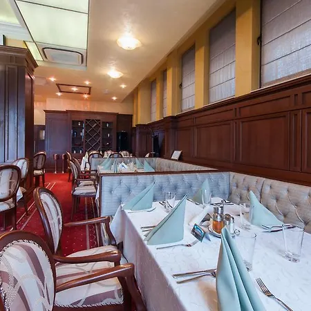 Chiirite Hotel 3*